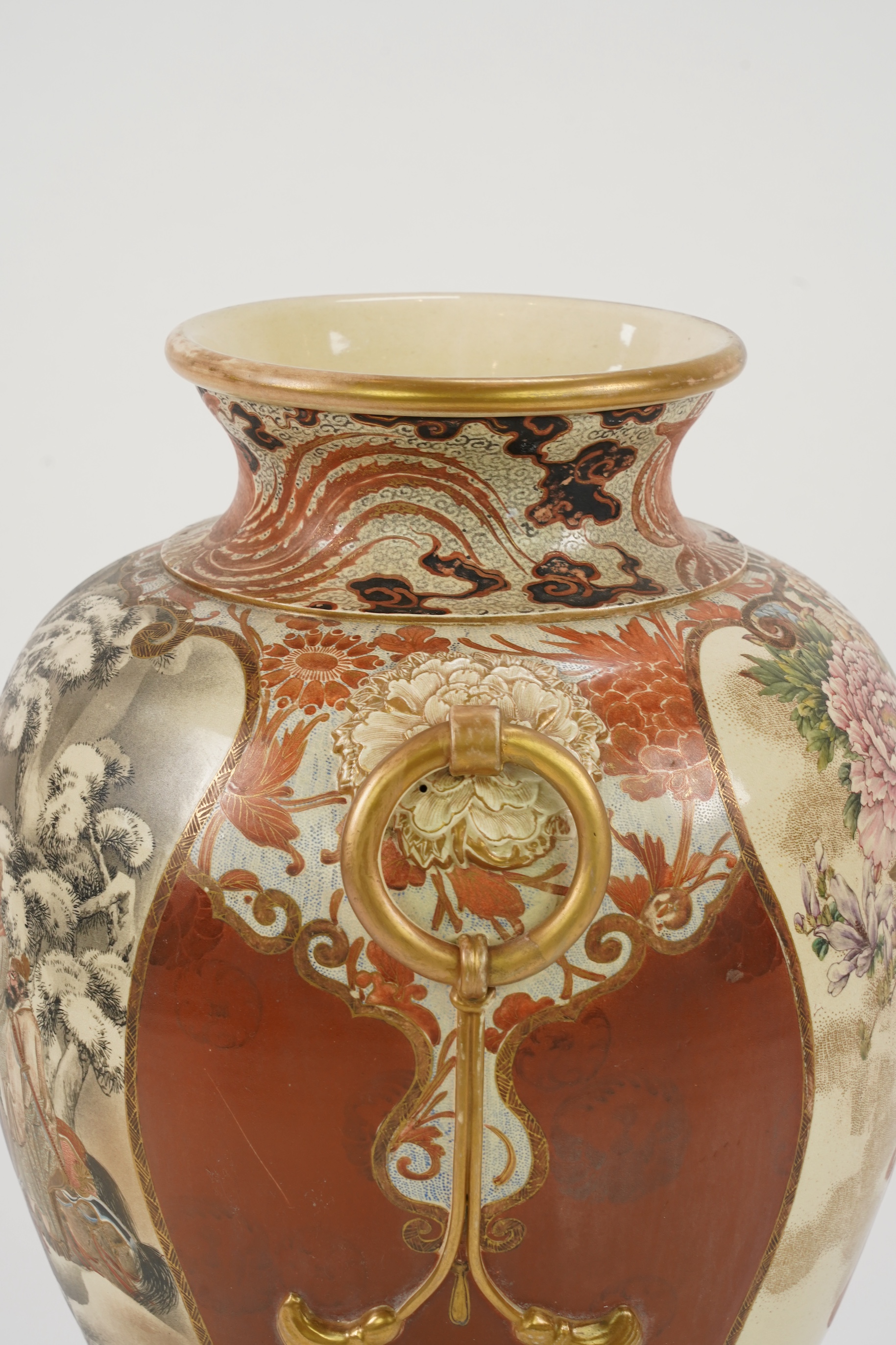 A large Japanese Satsuma vase and stand, by Kinkozan, Meiji period